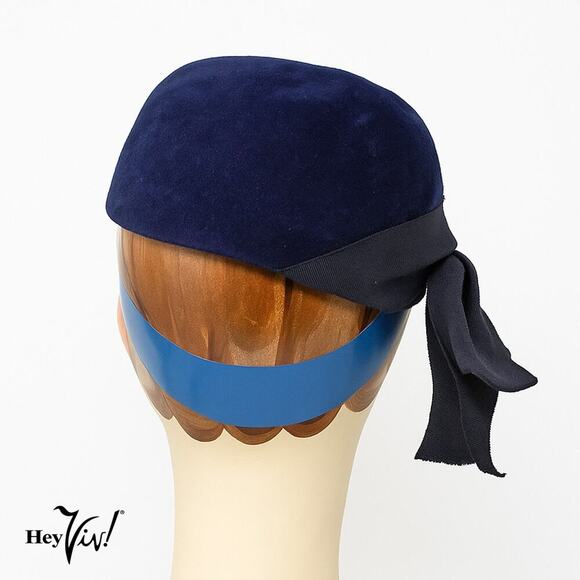 Vintage 1950s Navy Blue Felt Velour Hat w Wide Grosgrain Ribbon Bow - Hey Viv - Picture 4 of 8